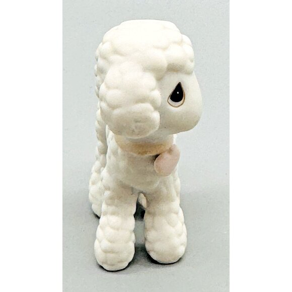 Precious Moments E-9267E Jonathan David Lamb Nativity Figurine 2.75 inch - Picture 2 of 6